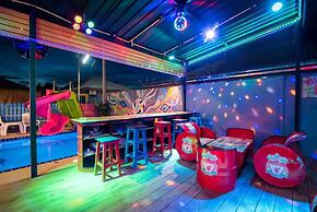 Mountain Field Pool Villa Cha-am