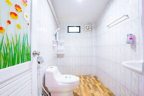 Mountain Field Pool Villa Cha-am