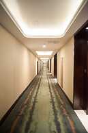 The Huiting Collection