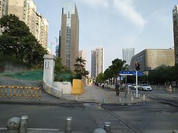 The Huiting Collection