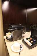 The Huiting Collection