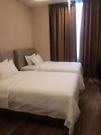 The Huiting Collection