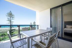 Iconic Kirra Beach Resort