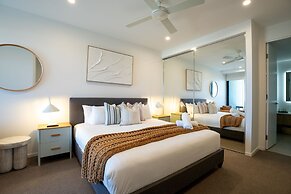 Iconic Kirra Beach Resort