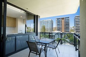Iconic Kirra Beach Resort