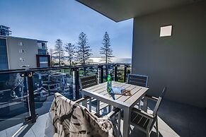 Iconic Kirra Beach Resort