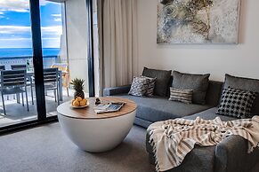 Iconic Kirra Beach Resort