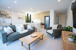 Iconic Kirra Beach Resort