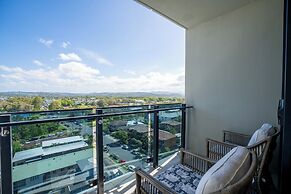 Iconic Kirra Beach Resort