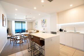Iconic Kirra Beach Resort