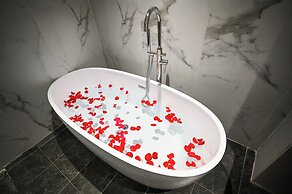 Cicilia City Hotel Saigon Center