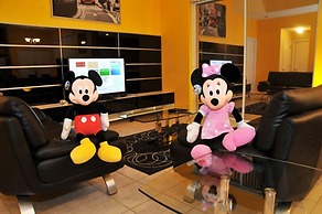 Solana #2 - 7 Bed 5 Baths Villa