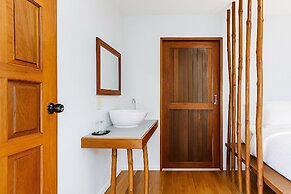 Anattaya Holiday Home