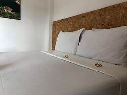 Anattaya Holiday Home