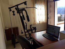 Mountain View Apartment