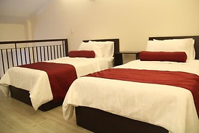 Bauan Plaza Hotel
