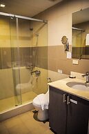 Bauan Plaza Hotel