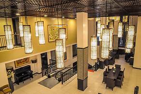 Bauan Plaza Hotel
