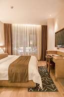 James Joyce Coffetel Dongxiaonan