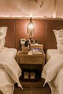 James Joyce Coffetel Dongxiaonan