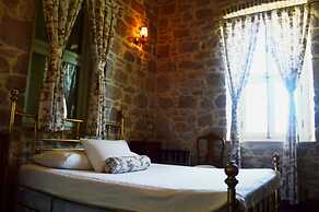 Cunda Has Konak Otel