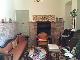 Cunda Has Konak Otel