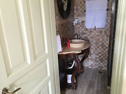 Cunda Has Konak Otel