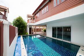 Naiyang Beach Private Pool Villa