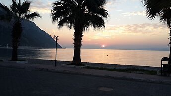 Keramos Boutique Hotel