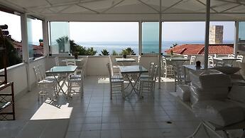 Keramos Boutique Hotel