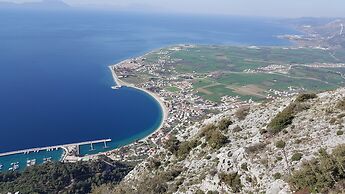 Keramos Boutique Hotel