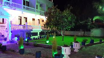 Keramos Boutique Hotel