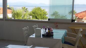 Keramos Boutique Hotel