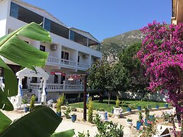 Keramos Boutique Hotel