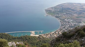 Keramos Boutique Hotel