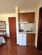 Iolkos Hotel Apartments