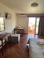 Iolkos Hotel Apartments