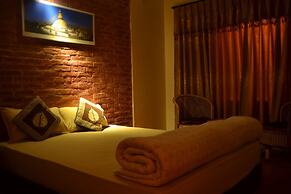 Pradhan House Homestay with Garden