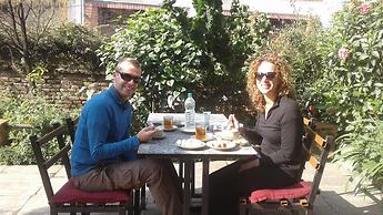 Pradhan House Homestay with Garden
