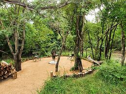 Kingfisher Creek Safari Lodge