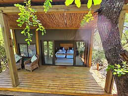 Kingfisher Creek Safari Lodge