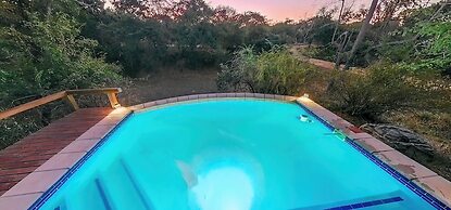 Kingfisher Creek Safari Lodge