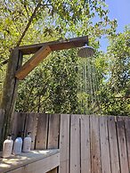 Kingfisher Creek Safari Lodge