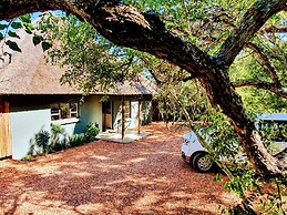 Kingfisher Creek Safari Lodge