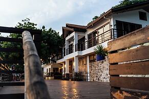 Altamare Dive and Leisure Resort Anilao