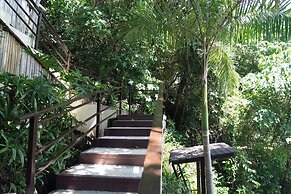 Altamare Dive and Leisure Resort Anilao