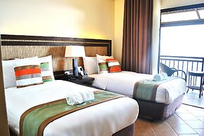 Altamare Dive and Leisure Resort Anilao