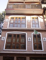 Malla Guest House