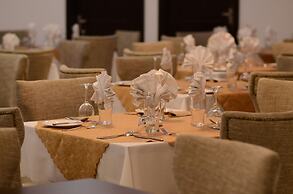 The White Rhino Hotel