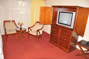 Tropic Inn Hotel